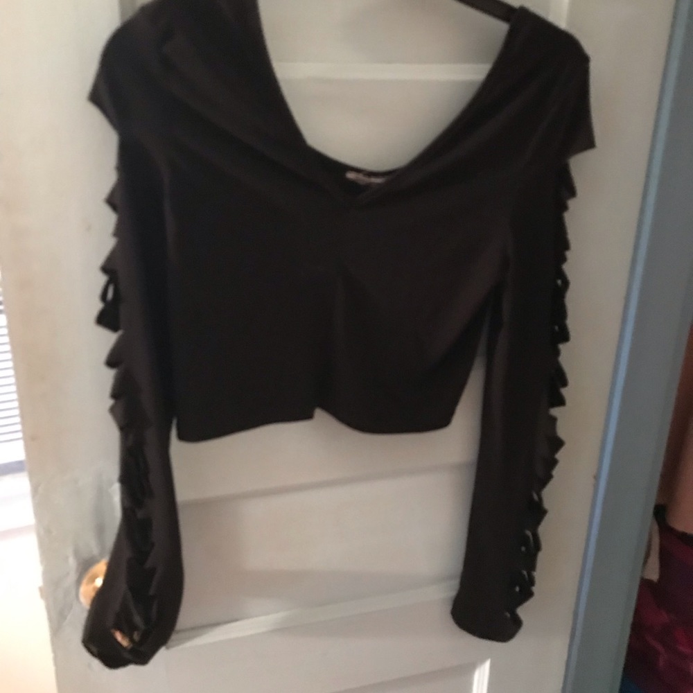 Black club crop